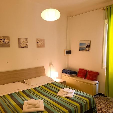 Classic Monterossino Apartment In Old Town Monterosso al Mare Exterior foto